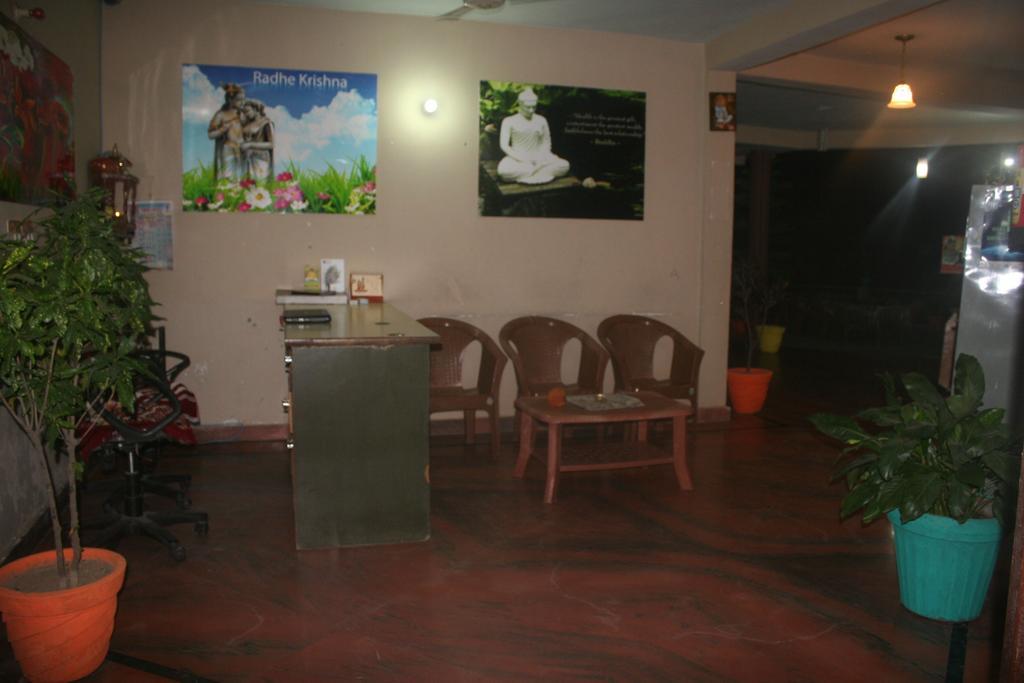 Rishikesh Sadan A Yoga & Spritual Retreat Hotel Tapovan Buitenkant foto