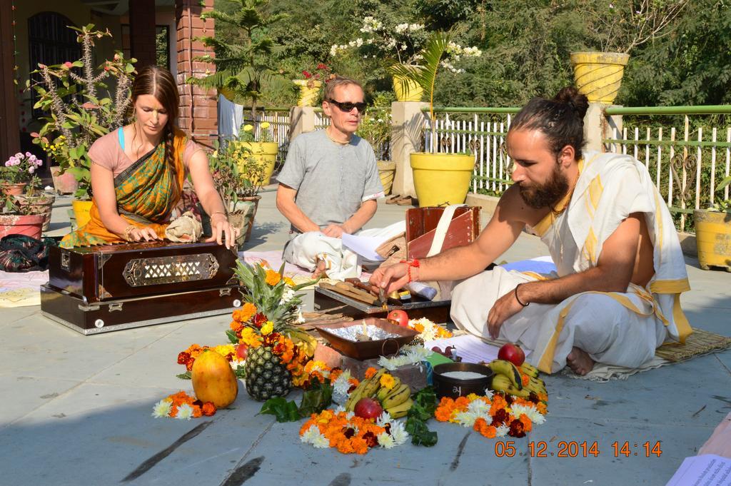 Rishikesh Sadan A Yoga & Spritual Retreat Hotel Tapovan Buitenkant foto