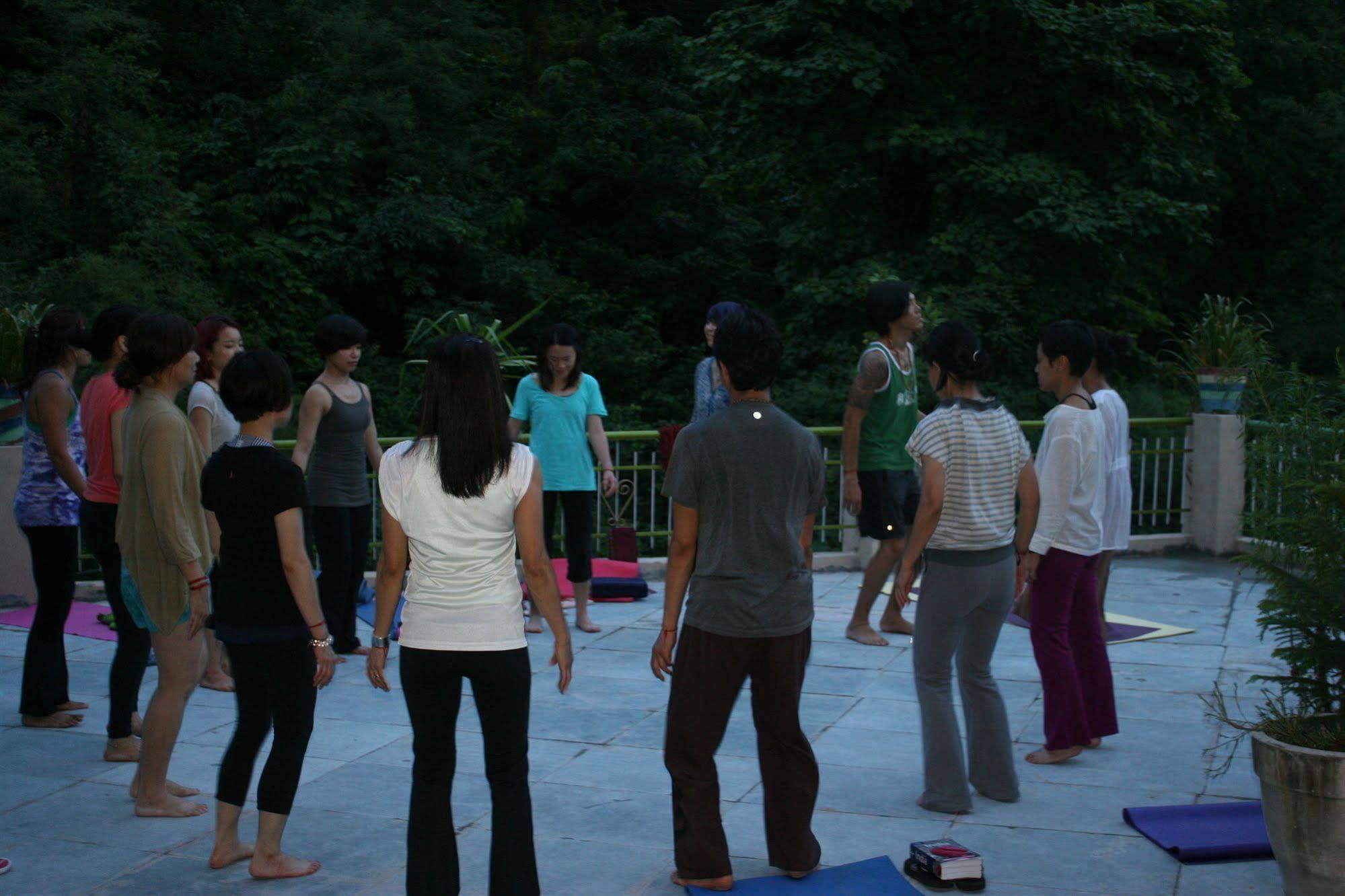 Rishikesh Sadan A Yoga & Spritual Retreat Hotel Tapovan Buitenkant foto