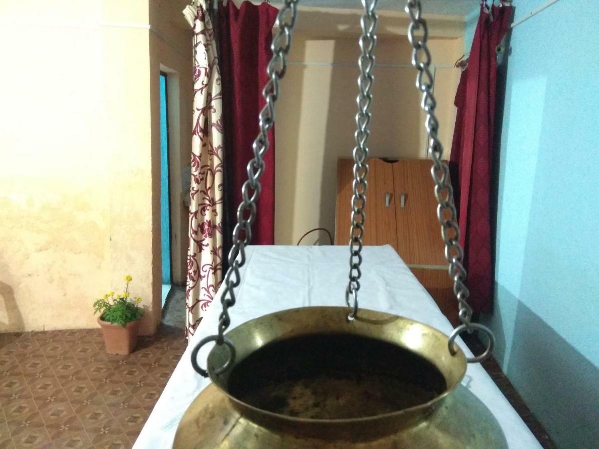 Rishikesh Sadan A Yoga & Spritual Retreat Hotel Tapovan Buitenkant foto
